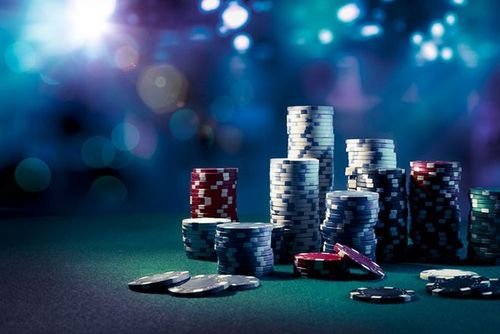 Aktivitas pengguna mengikuti event dan turnamen dengan hadiah menarik